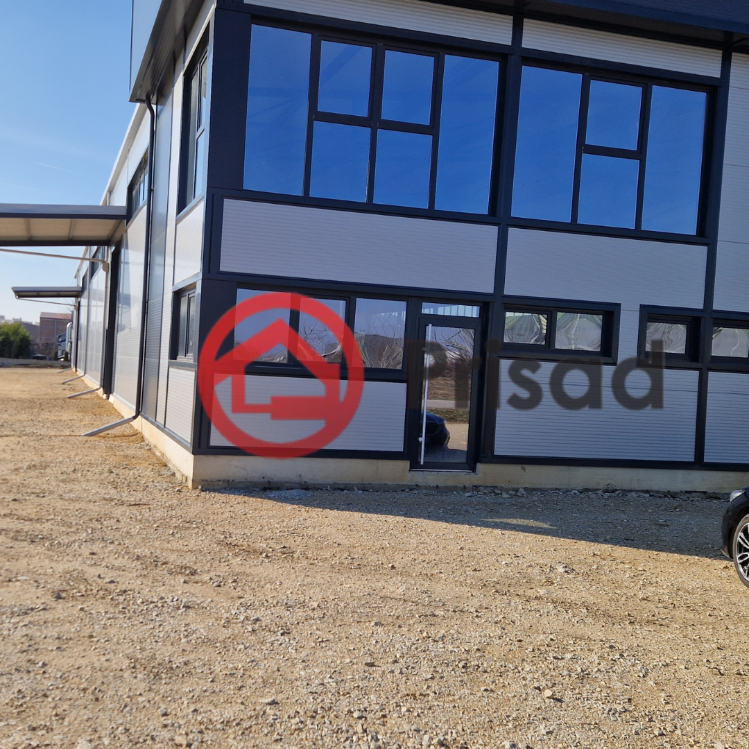 Inđija, PREMIUM novoizgrađena hala1300m2+kancelarije 320m2
