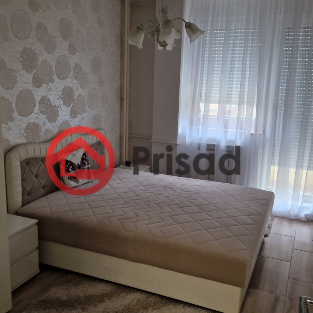 3 Dorćol izdaje se dvosoban stan 61m2