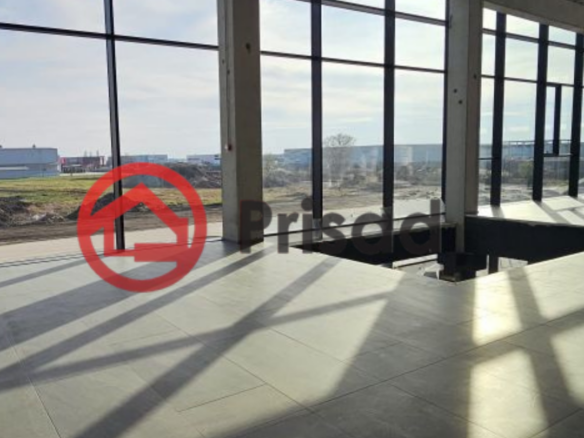 Stara Pazova, premium hala 2550m2 + 450m2 kancelarija