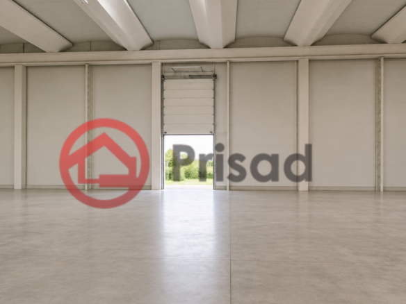 Stara Pazova hala 2200m2 + kancelarije 40m2