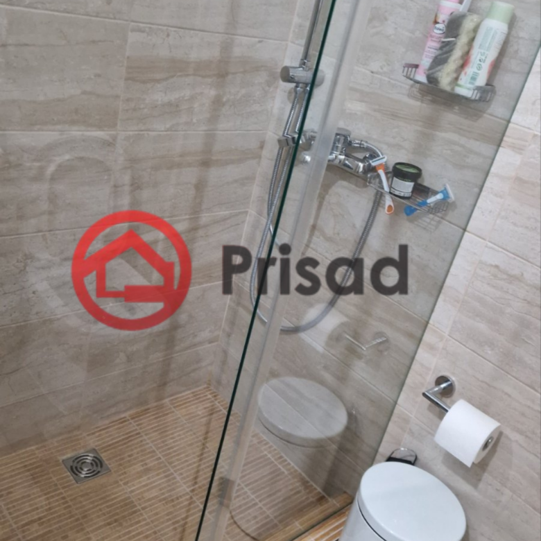 Dorćol izdaje se dvosoban stan 61m2