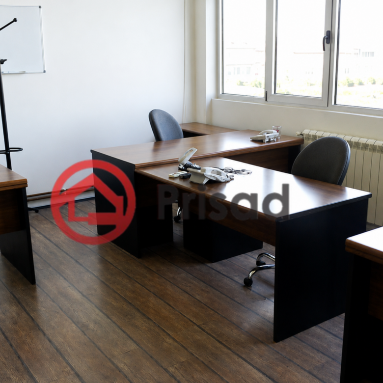 Nova Pazova, hala sa grejanjem 950m2+kancelarija 205m2 sve na 36 a placa
