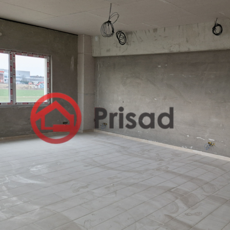 Dobanovci prodaja hale 1950m2+kancelarije 380m2 sve na placu veličine 40ar