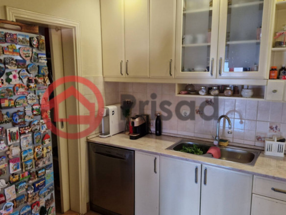 Altina kuća za izdavanje 400m2