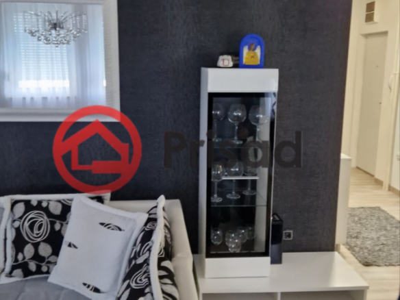 Dorćol izdaje se dvosoban stan 61m2