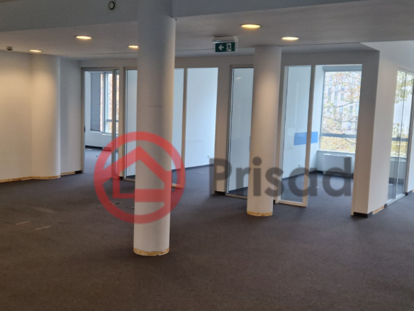 Novi Beograd 370m2 kancelarija za izdavanje