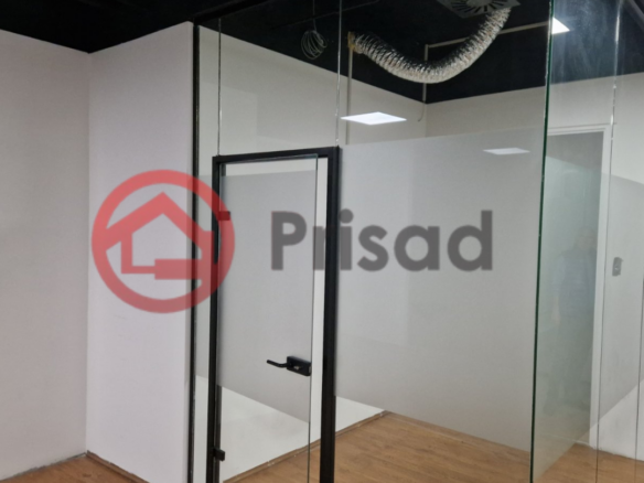 Novi Beograd kod Opštine kancelarijski prostor od 160m2 do 600m2 po potrebi