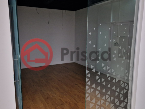 Novi Beograd kod Opštine kancelarijski prostor od 160m2 do 600m2 po potrebi