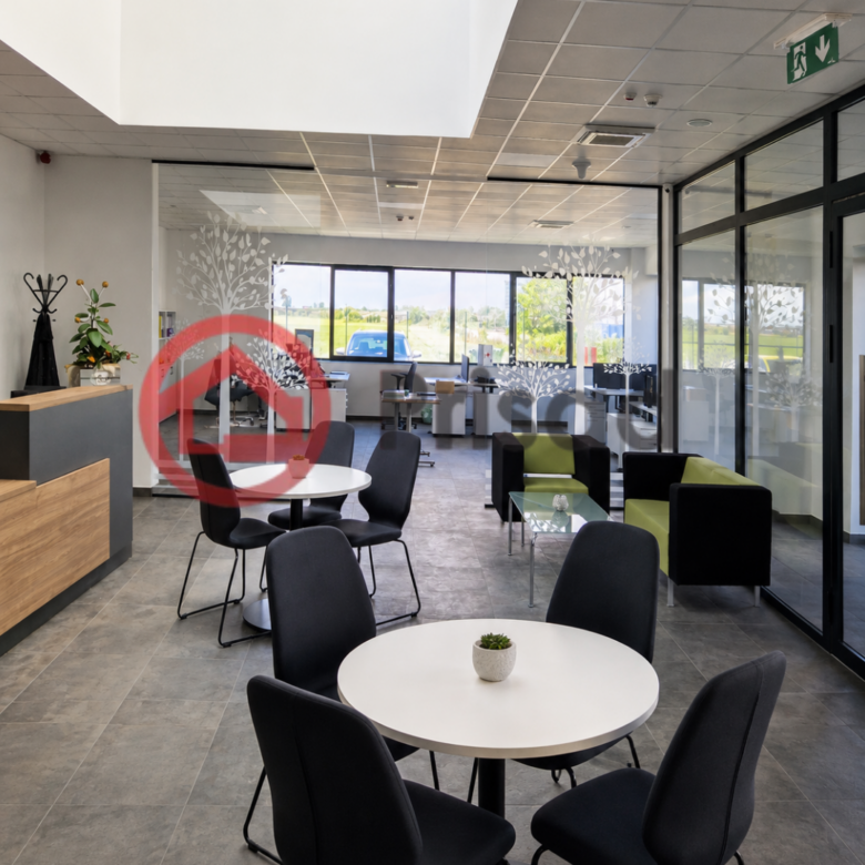 Premium poslovni kompleks od 2.076 m² – Autoput za Novi Sad | Idealan za logistiku, veleprodaju i proizvodnju